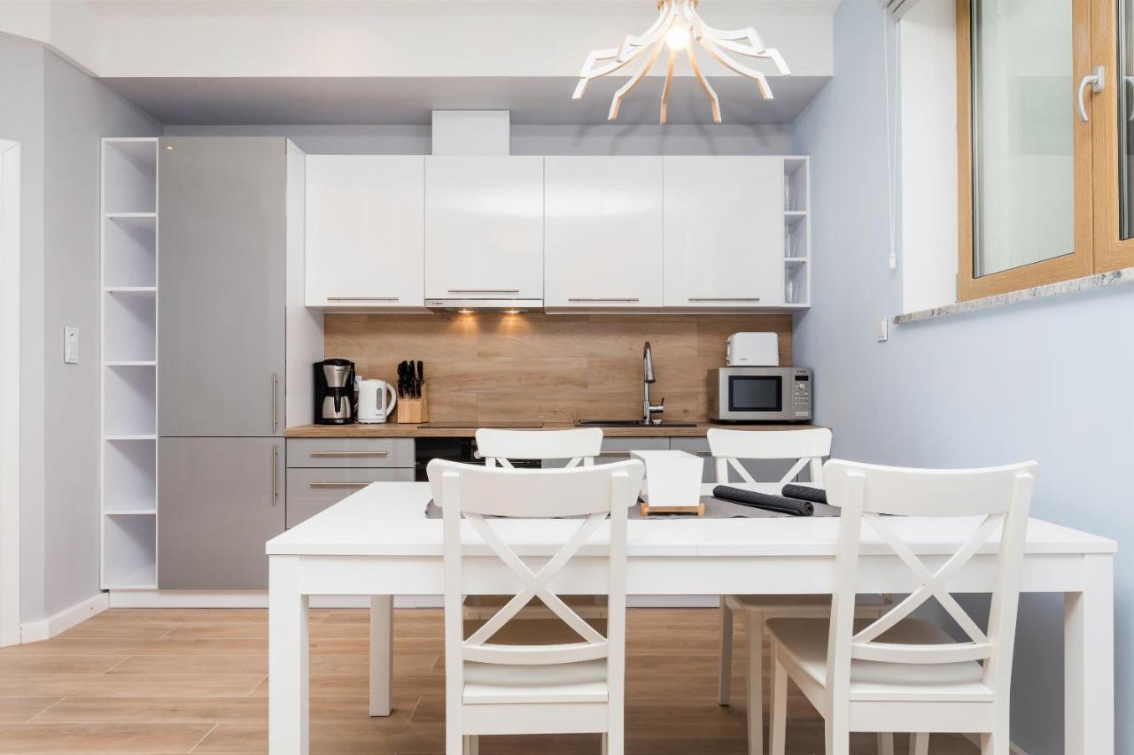 Underground Apartment In A Lux Holiday House Posejdon By Renters Prestige Kołczewo Εξωτερικό φωτογραφία