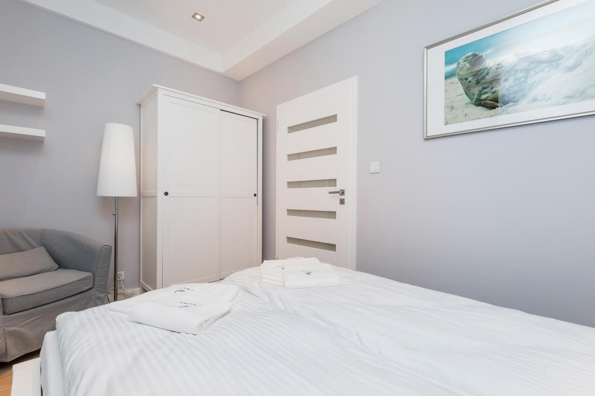 Underground Apartment In A Lux Holiday House Posejdon By Renters Prestige Kołczewo Εξωτερικό φωτογραφία