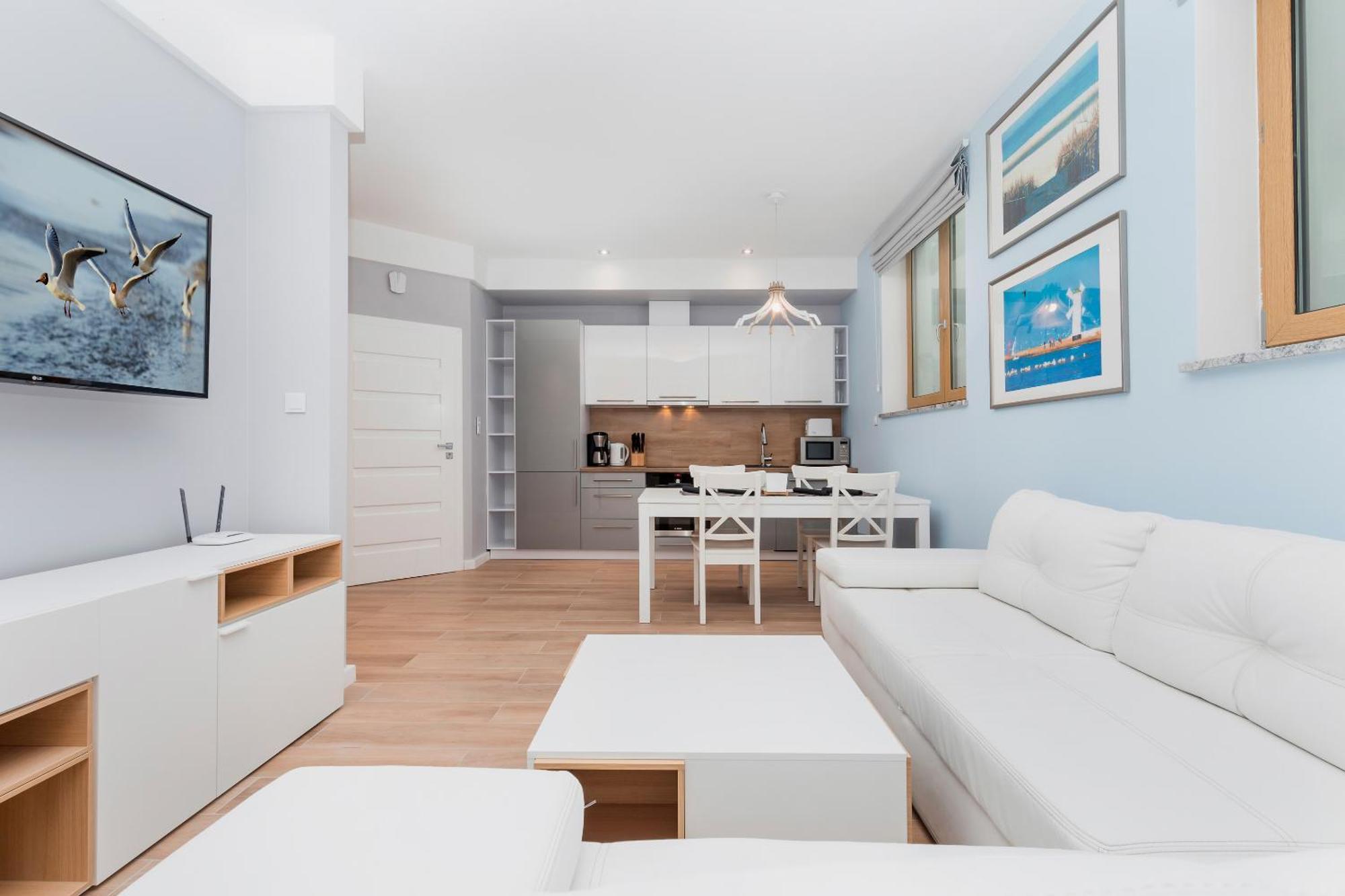 Underground Apartment In A Lux Holiday House Posejdon By Renters Prestige Kołczewo Εξωτερικό φωτογραφία