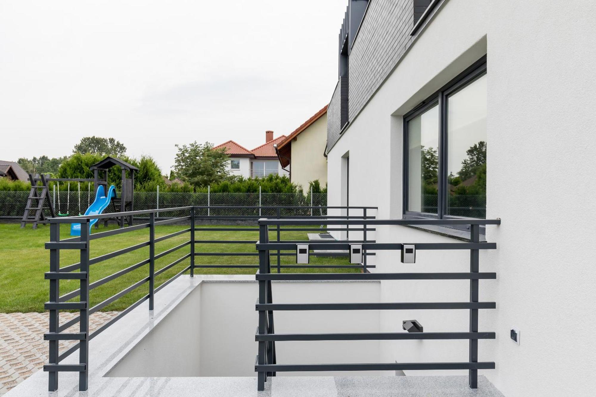 Underground Apartment In A Lux Holiday House Posejdon By Renters Prestige Kołczewo Εξωτερικό φωτογραφία